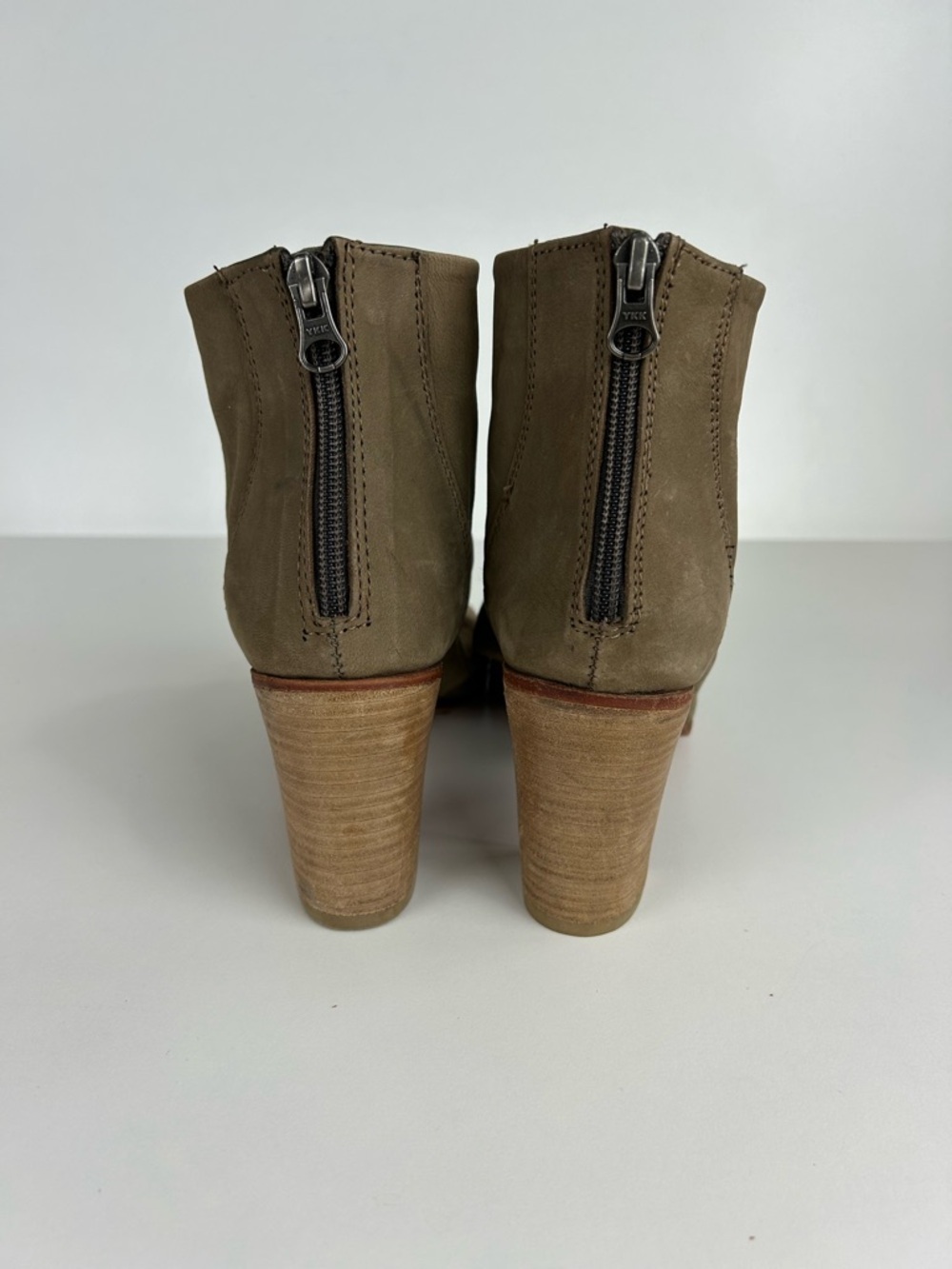FREE PEOPLE CLEARWATER STACKED HEEL PEEP TOE ANKLE BOOT SIZE 38 TAUPE COLOR - Picture 7 of 12